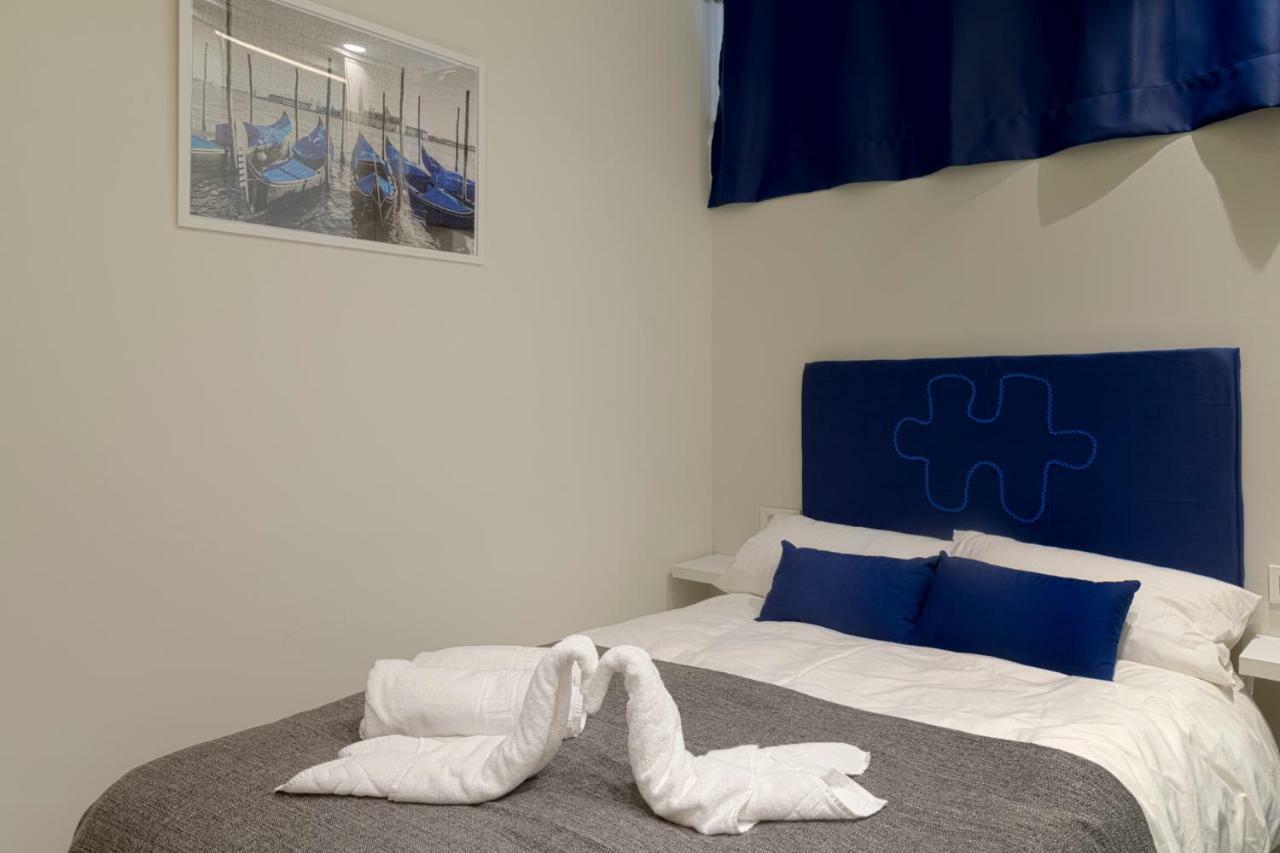 Suncity Teatro Premier Apartment Malaga Luaran gambar